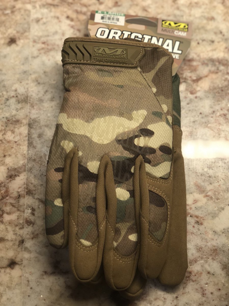 Retweet for a chance to win a pair of <a href="/Mechanix_Wear/">Mechanix Wear</a> gloves! Winner picked tomorrow.