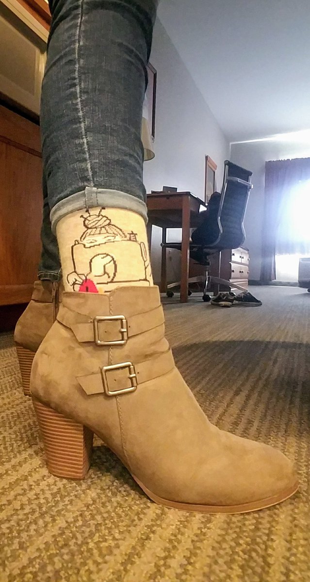 GilbertHSDesign's tweet image. Day 1. Sewing socks to get things started!