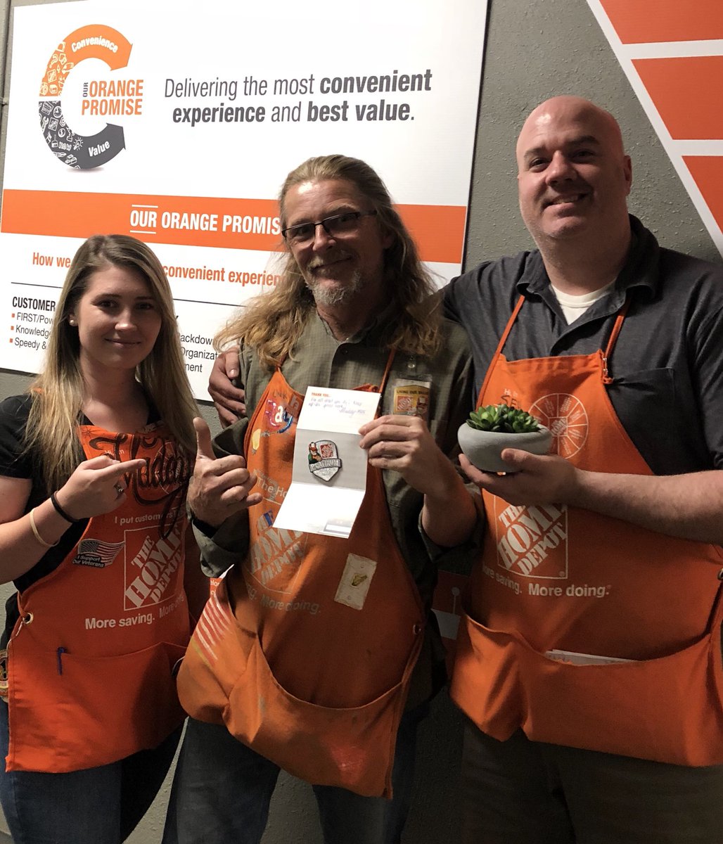 SC_ASDS's tweet photo. Congrats to Ray our D-27 supervisor on being awarded his platinum badge! Thank you for all that you do!! https://t.co/I8jF0nGmCk