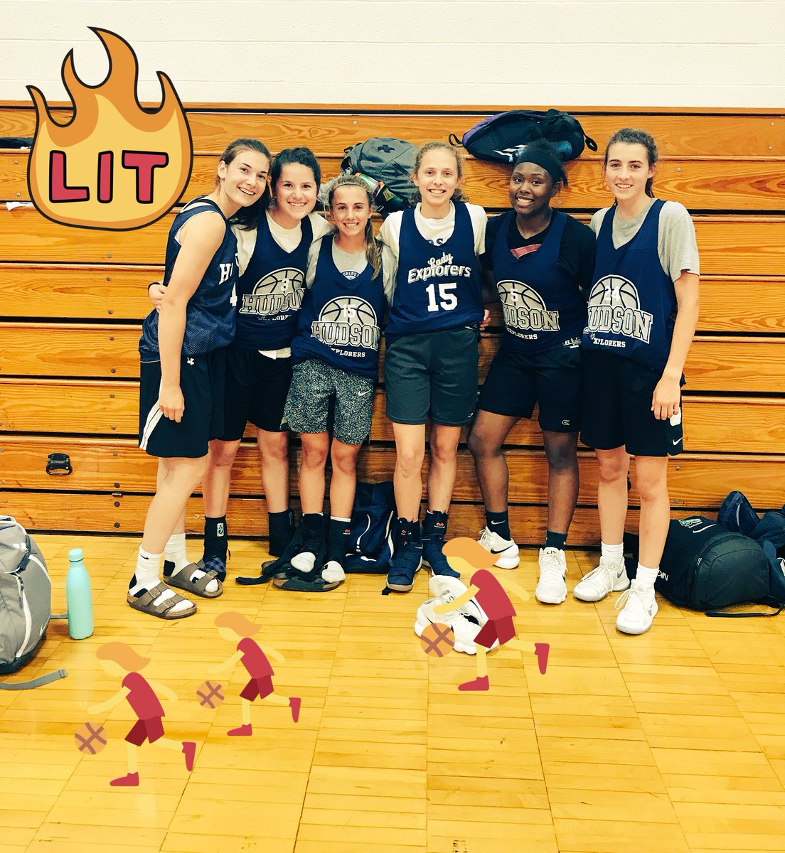 mandy_coffman's tweet photo. 🏀💪🏼🍦These #ladyexplorers competed well today at #NEO3on3! Working hard &amp; getting better this summer. #theprocess #fun @hudwbb @Coach_D_Lawler https://t.co/jVstk1ls8V