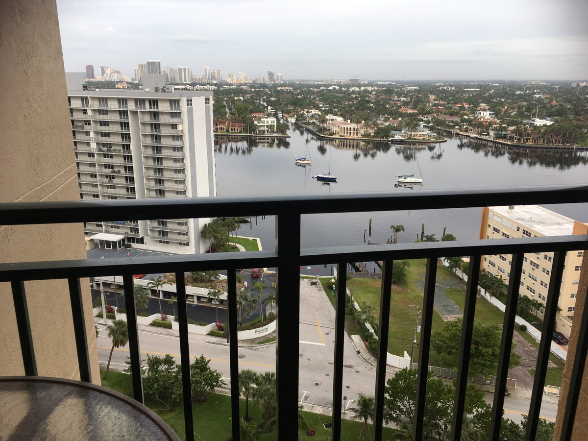 maudlynei's tweet photo. #YeahThat #FloridaStateOfMind https://t.co/jsXmtaWqiO