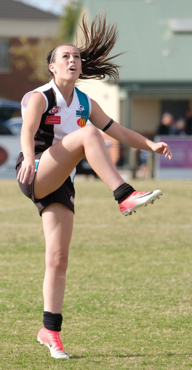 .<a href="/HillsideSharks/">Hillside Sharks FC</a> continues to improve in the <a href="/EDFLfooty/">EDFL</a> Women’s competition. ow.ly/yrj130kqRyX