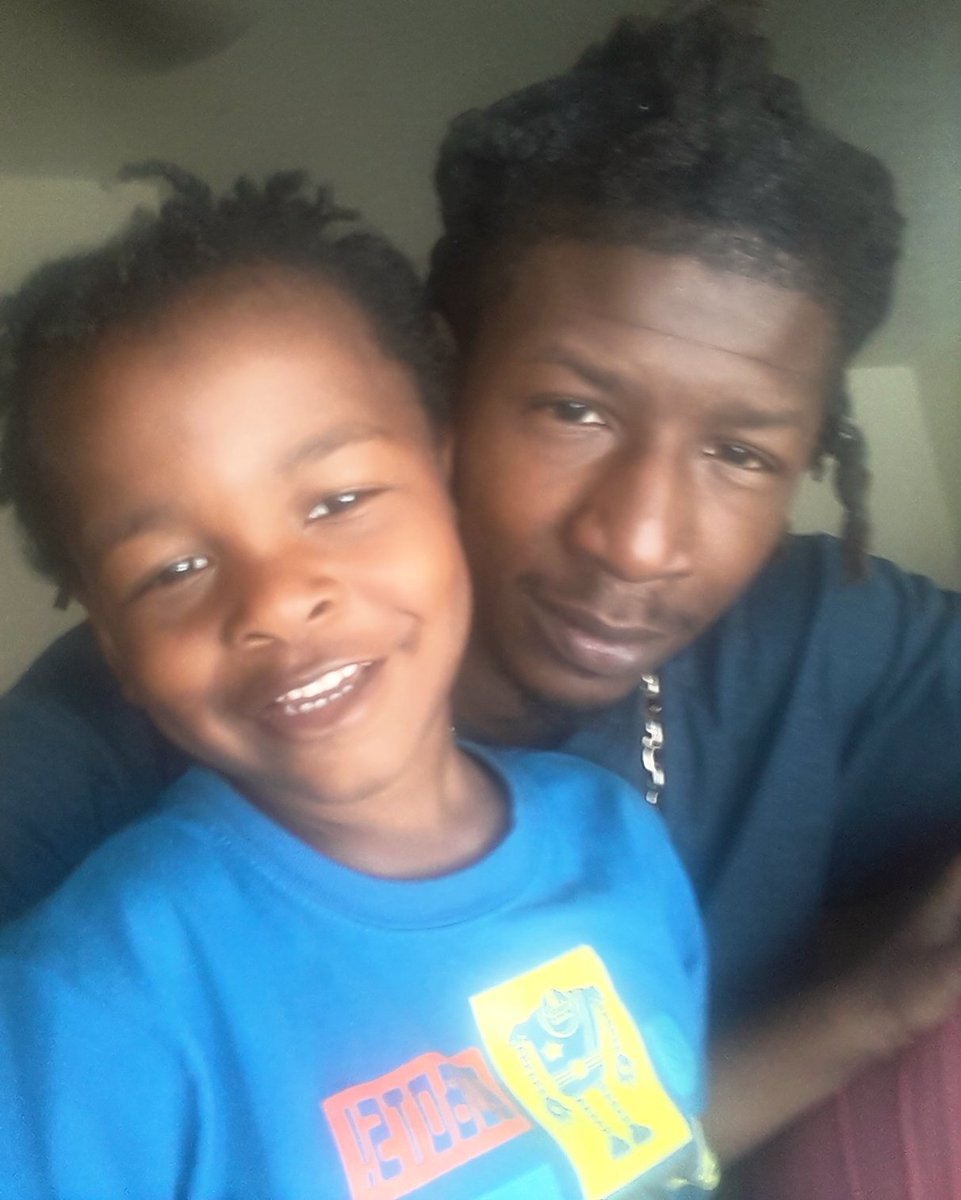 KatoynaBrown's tweet photo. Looking like twins!
#Son
#Grandson
#1st https://t.co/qWsQa8z2iT