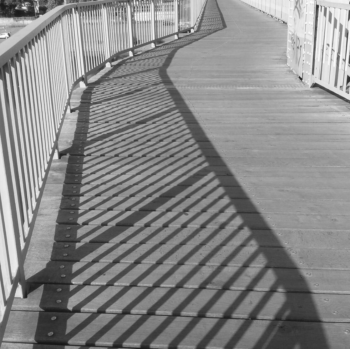 SuperWoman_SWDD's tweet photo. #20180608 #BN #BW #fotodiario #SWfamily #SB #semanafantástica #solaanteelpeligro #camino #sombras #geometría #patrones #pasabaporallí #pedacitosdeviernes #locosdelclic #conretraso https://t.co/zYuflOzbCd