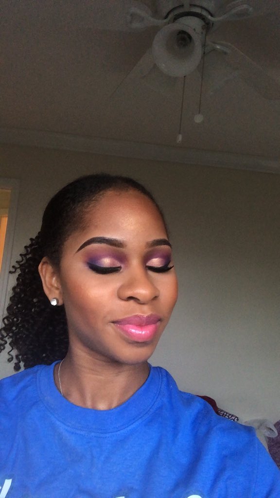 _TrishaLanae's tweet photo. Hey guys ‼️ Here is a look I created today using my brand Cultural Cosmetics for the lips 💖😘                   Follow me on IG: _lovelylanae &amp; cultural_cosmetics where I will be posting more looks 😘 #beauty #makeupartist #makeupislife #culturalcosmetics https://t.co/3iL36fKcgy