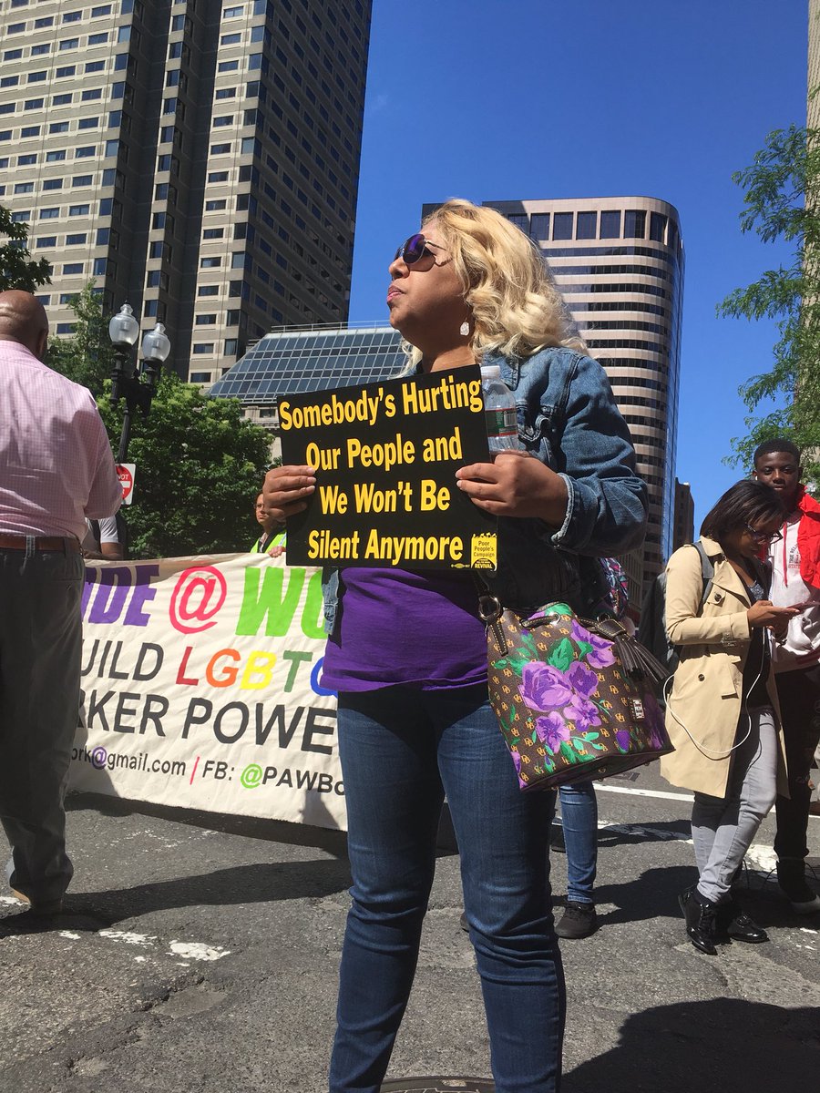 Norah_Dooley's tweet photo. Fighting for economic justice at Boston’s financial district with #PoorPeoplesCampaign #mappc #509seiu https://t.co/LSPurCNUJh