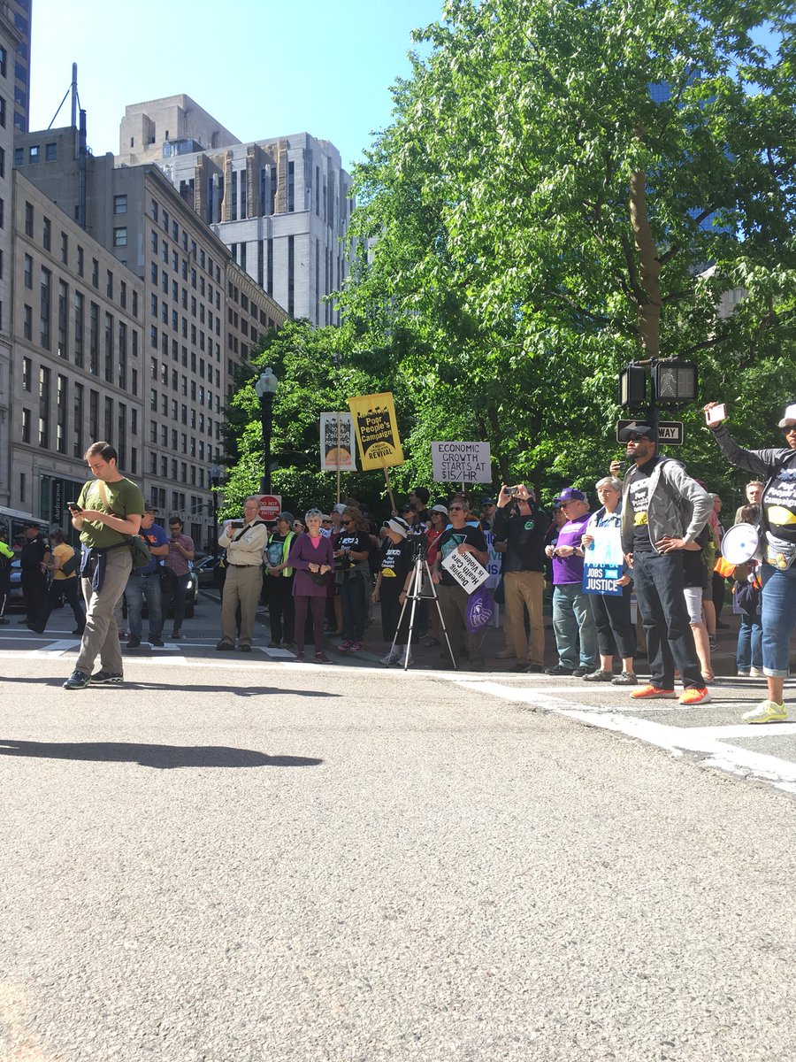 Norah_Dooley's tweet photo. Fighting for economic justice at Boston’s financial district with #PoorPeoplesCampaign #mappc #509seiu https://t.co/LSPurCNUJh