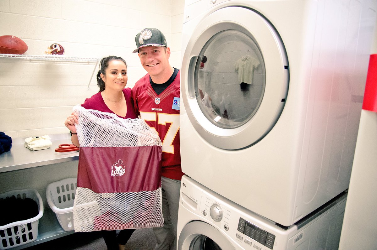 commandersCR's tweet photo. Help provide access to clean clothes for kids &amp; submit your #LOL laundry center grant application by July 20th:

🔸Non-profit org OR school✔️
🔸Serving kids✔️
🔸Could benefit from providing clean clothes to children✔️
 
Apply today ➡️ https://t.co/i4zqTZlGCh https://t.co/gJGyIsrlpb