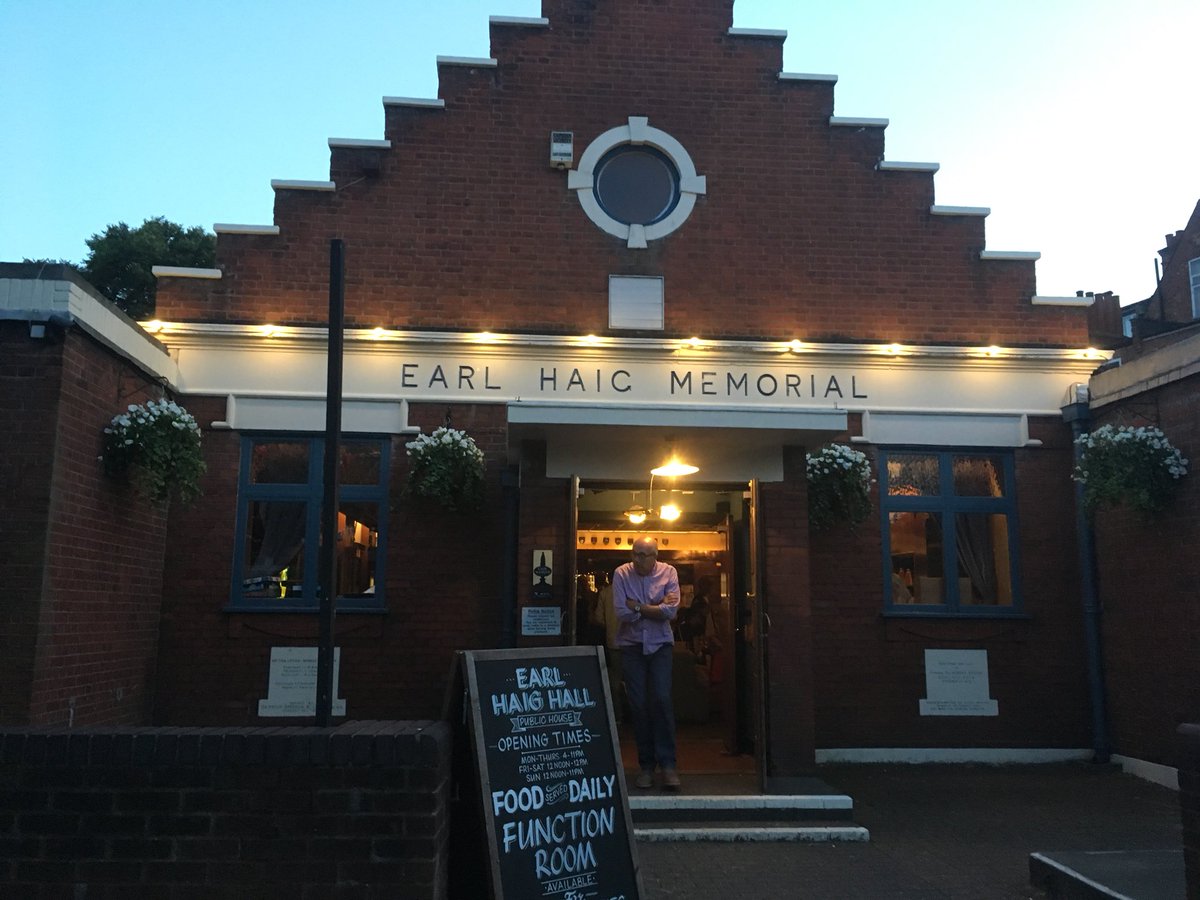 edgerose's tweet photo. And... that’s it! Finished with #RaphaellaAleotti and #GregorAichinger A+ you might say! Excellent evening of counterpoint and pints. Thanks @stroudgreenfest - Can we come again? @Counterpint #counterpint https://t.co/a8ykshHVal