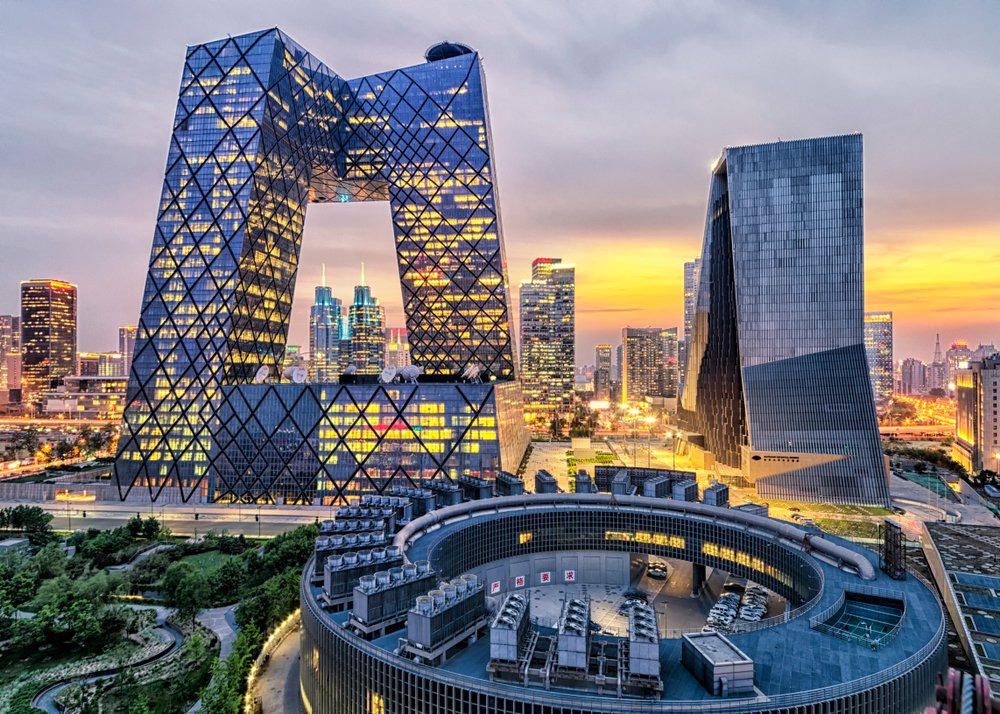 DublinAirport's tweet photo. Win 2 return flights to Beijing with @HainanAirlines. To enter, just make sure you’re following @DublinAirport &amp; retweet to enter. #DUBHainan https://t.co/xUImIQ8cy7