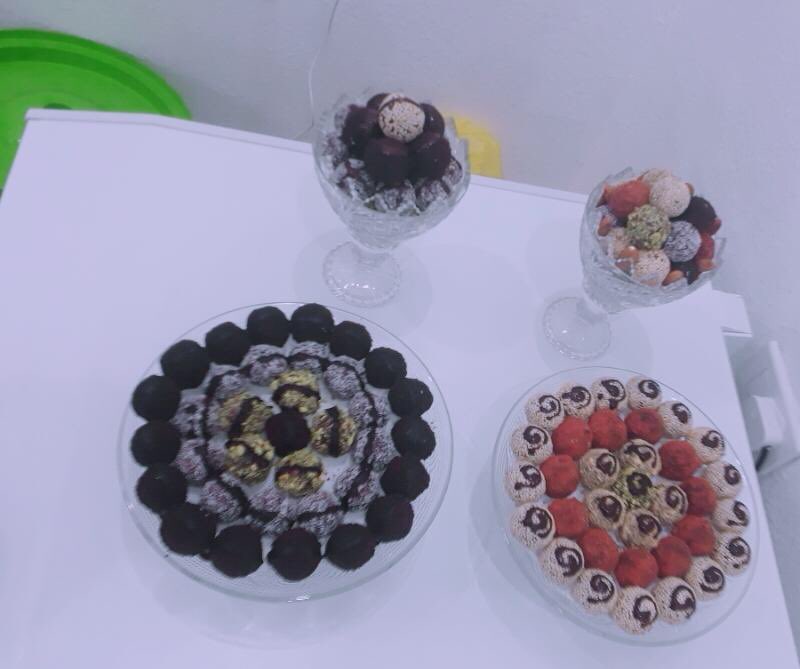 Geshd_dates tweet picture