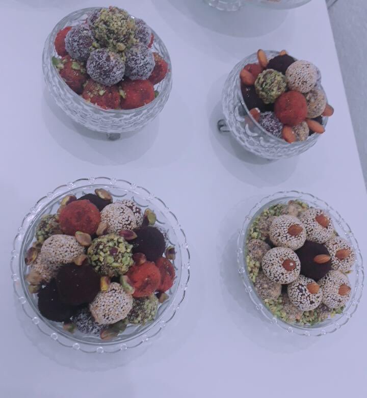 Geshd_dates tweet picture