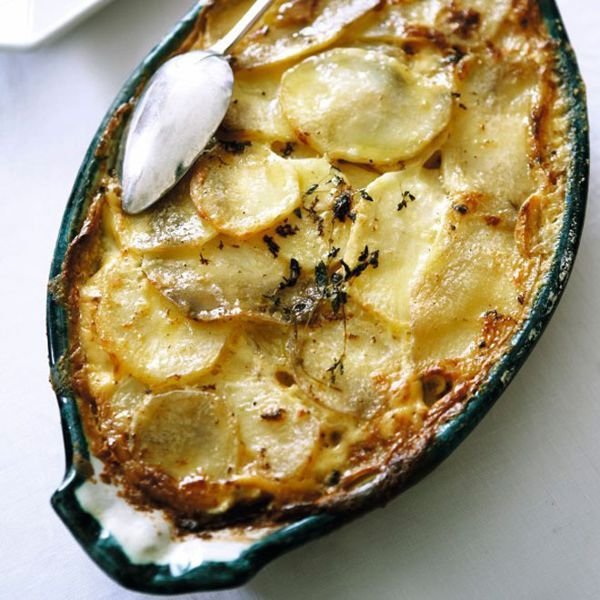 _houseandgarden's tweet photo. It's nearly time for Sunday lunch - get some tips from our collection of delicious potato recipes, from dauphinoise to a classic roast. https://t.co/ATXPjMIIca https://t.co/xhByHMUStQ