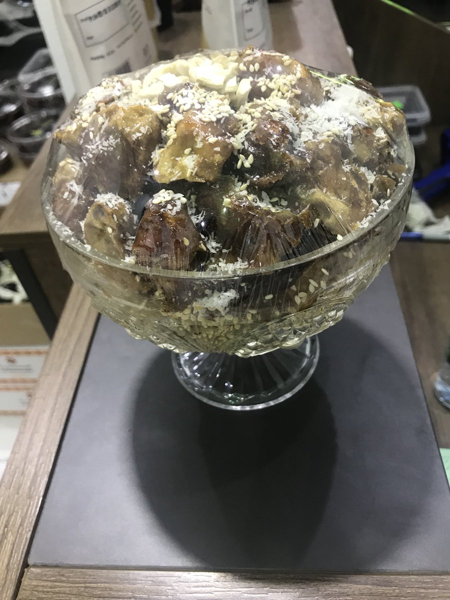 Geshd_dates tweet picture