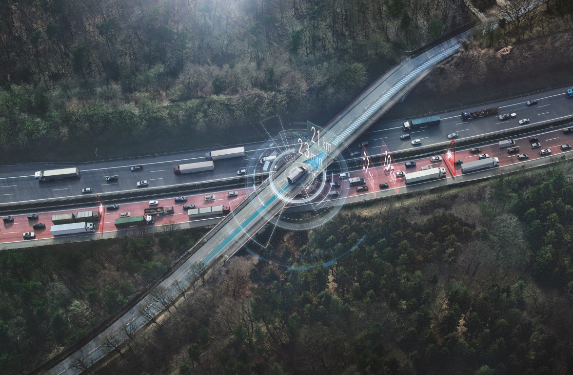 DaimlerTruck's tweet photo. Digital services for #newSprinter with Mercedes PRO. Designed for fleets, #MercedesPRO optimizes communication between fleet manager, vehicles and drivers.
👉 https://t.co/6i3vocYbLB
#digital #digitalservice #connectivity #Daimler https://t.co/zSIizJppdR