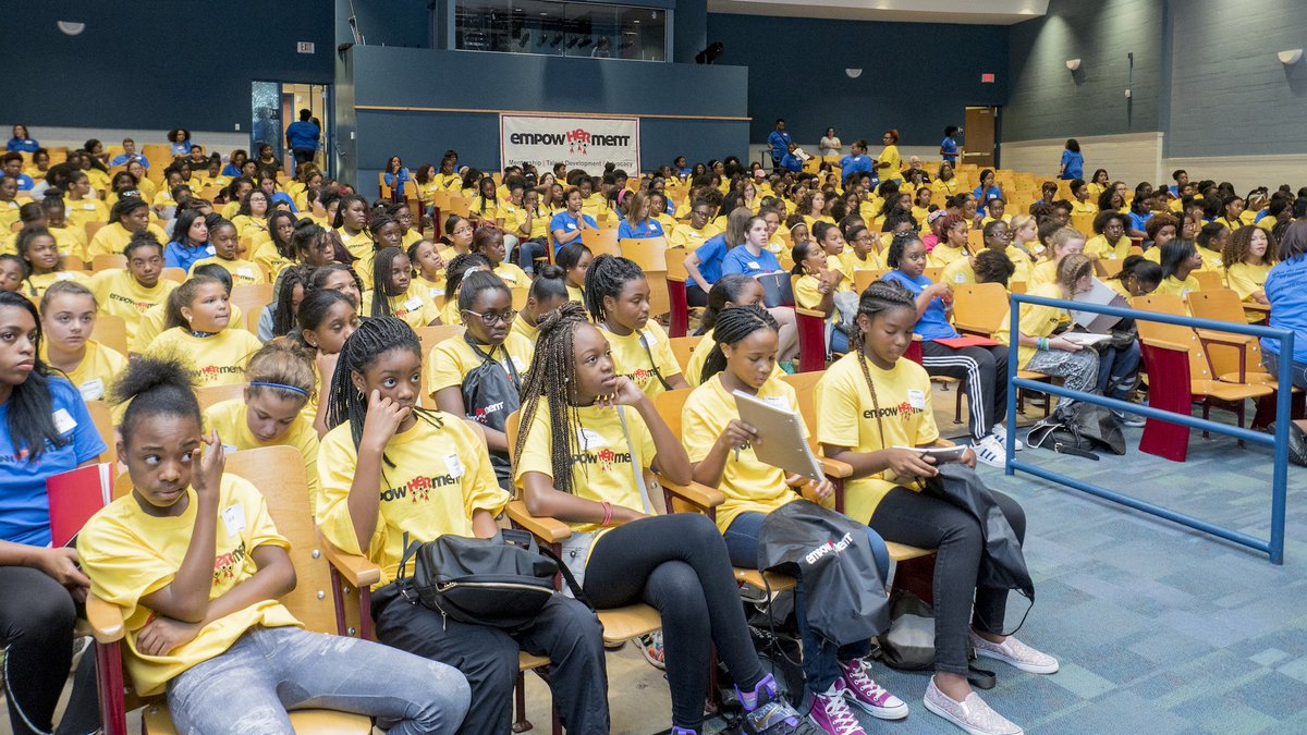 EmpowHERmentInc's tweet photo. EmpowHERment provides one-on-one mentorship and activities dedicated to helping girls define, develop and defend their voices as leaders. 9th-grade girls in Charlotte-Mecklenburg area schools are eligible to apply for our mentoring program. https://t.co/ogxBrhHAtr https://t.co/FGV3hV9Eua