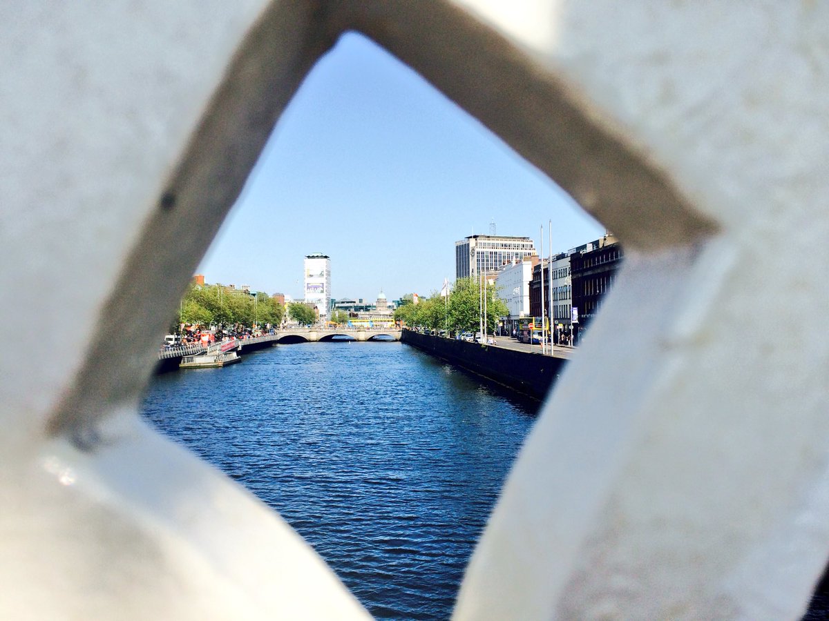 GinTravel's tweet photo. Home is where the #gin is &amp; I’m happy to be calling #Dublin home for a few days!Amazing people,sunny weather,good #craic &amp; great #ginbars 💚 https://t.co/gdFPHXV47D