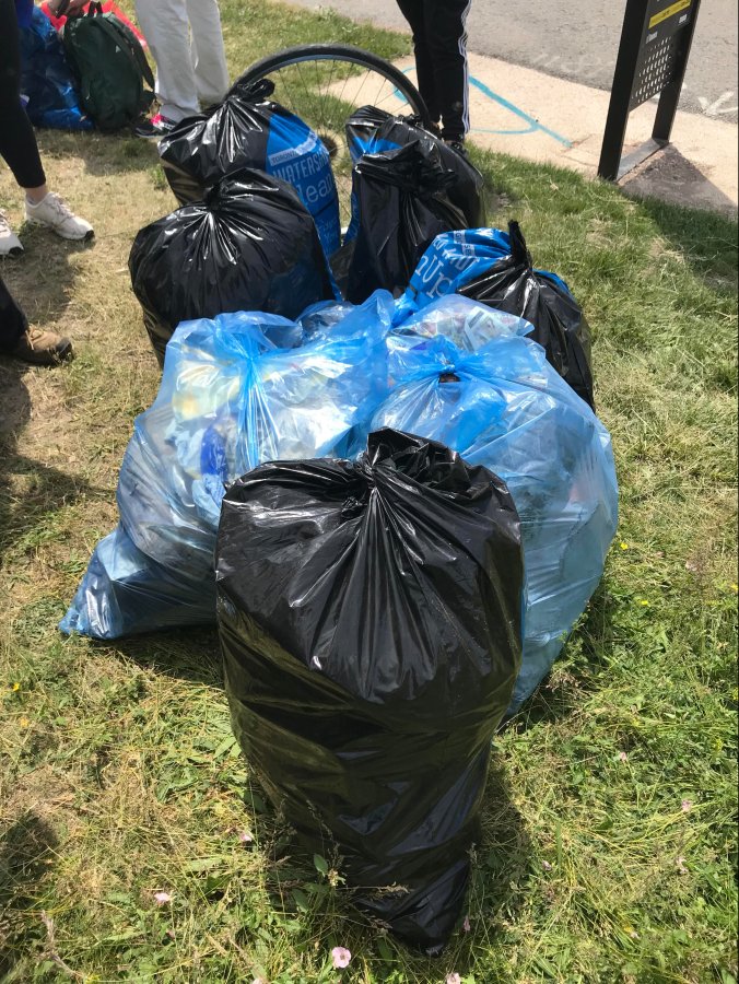 SCB-Toronto (@scbtoronto) on Twitter photo June 10th was a great day for a <a href="/cleanshorelines/">Shoreline Cleanup</a> cleanup. It was great to see some friendly new faces – with your help we cleaned up a whopping 94 lbs of litter around Don River/Corktown Common. The fish, park, and people are all thankful for your efforts. <a href="/DiscovertheDon/">Discover the Don</a> June 10th was a great day for a <a href="/cleanshorelines/">Shoreline Cleanup</a> cleanup. It was great to see some friendly new faces – with your help we cleaned up a whopping 94 lbs of litter around Don River/Corktown Common. The fish, park, and people are all thankful for your efforts. <a href="/DiscovertheDon/">Discover the Don</a>