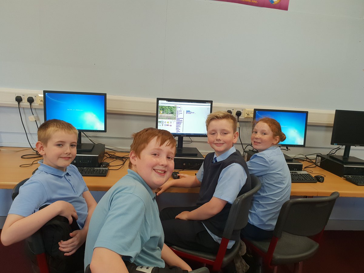 aford78's tweet image. On June 20th around 80 primary children from across Glasgow &amp;amp; Renfrewshire will attend @MiniGameJam final @WestCollScot I would love some words of encouragement to share with them from the #gamescommunity on the day #futuregamedevs #minigamejam2018 #coding