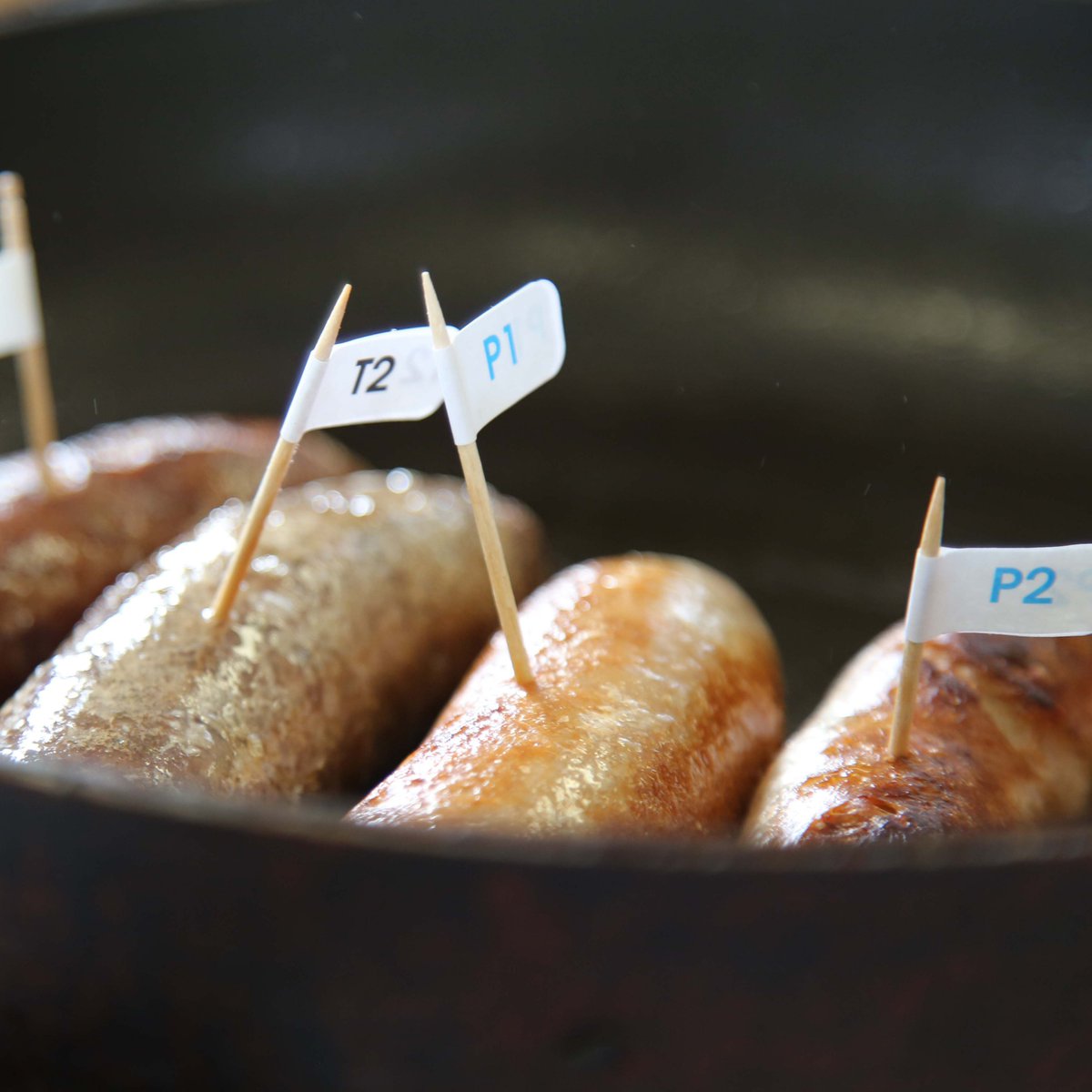 RetailMeatNZ's tweet photo. The hunt is on ... who's making New Zealand's tastiest sausage?

Entries into the Devro Great New Zealand Sausage Competition are open! 

Read more online here: https://t.co/XOEXfgG1iw https://t.co/qYb3PVg4DM