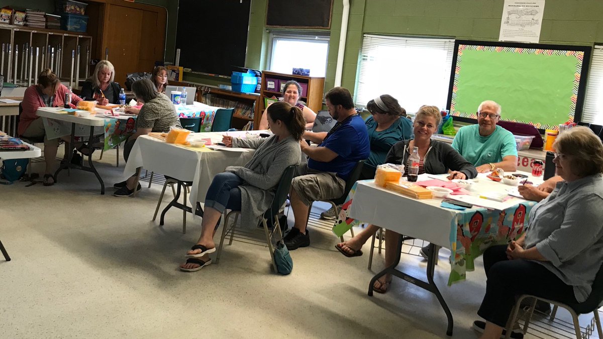 BaumannCyndi's tweet photo. Had fun today doing math with the Emerson Elementary teachers in Vienna, WV.  #engagedteachers #engagingstrategies https://t.co/VEqOm1p2dd