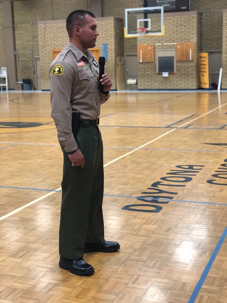 san-bernardino-county-sheriff-on-twitter-coriverstation-deputy