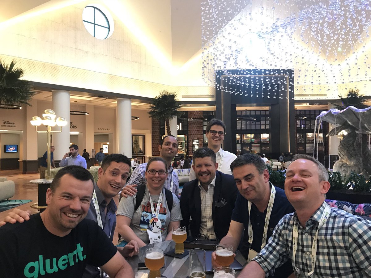 markrittman's tweet photo. Reunion at @odtug #KScope18 with @stewartbryson @mRainey @andyr0cha @Bec_Wagner @FTisiot @JeromeFr @davidhuey https://t.co/CSWlTfZRV6