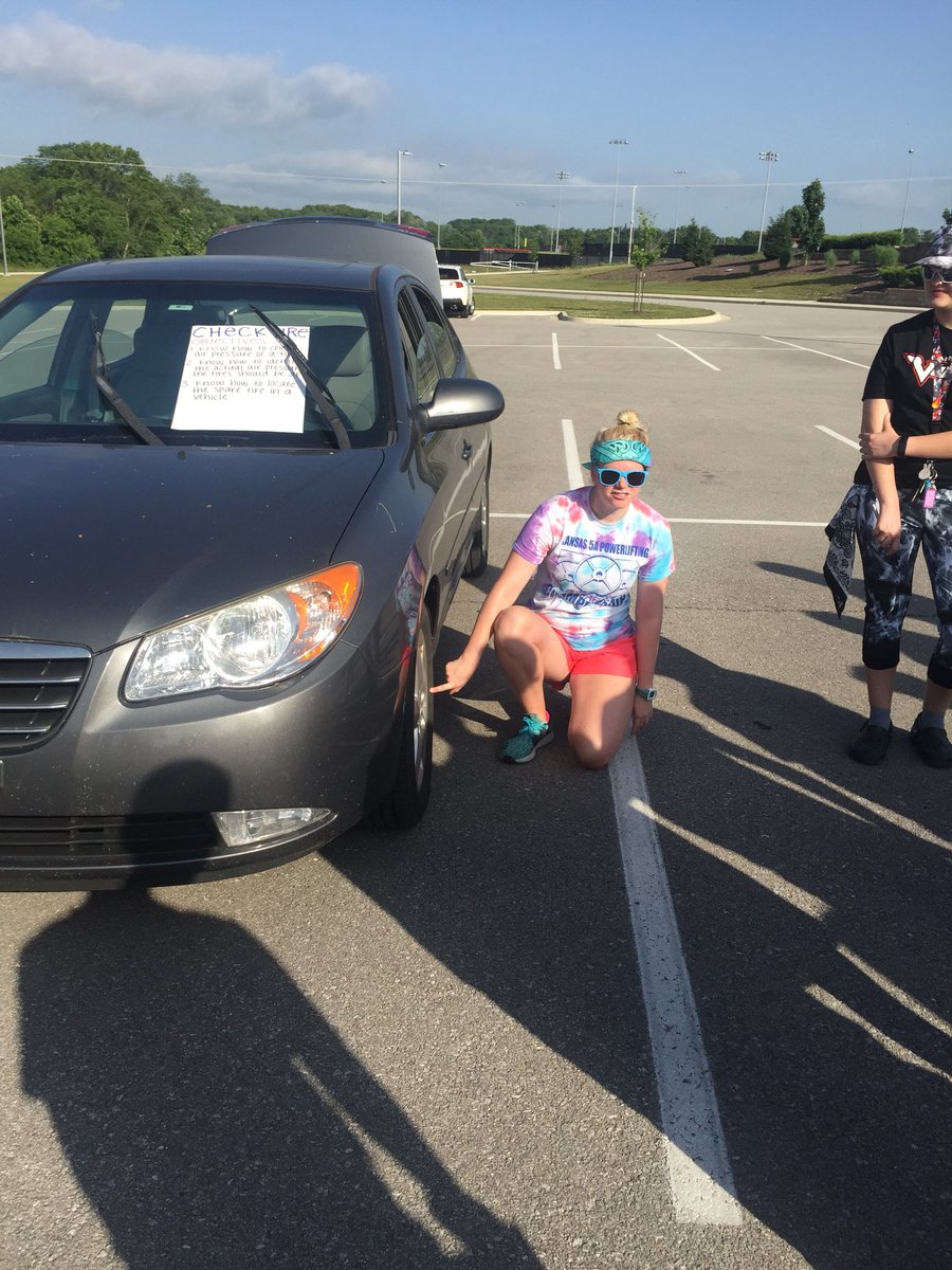 Car maintenance.. thanks Ladies <a href="/a_wiegs/">a w</a>  great job today