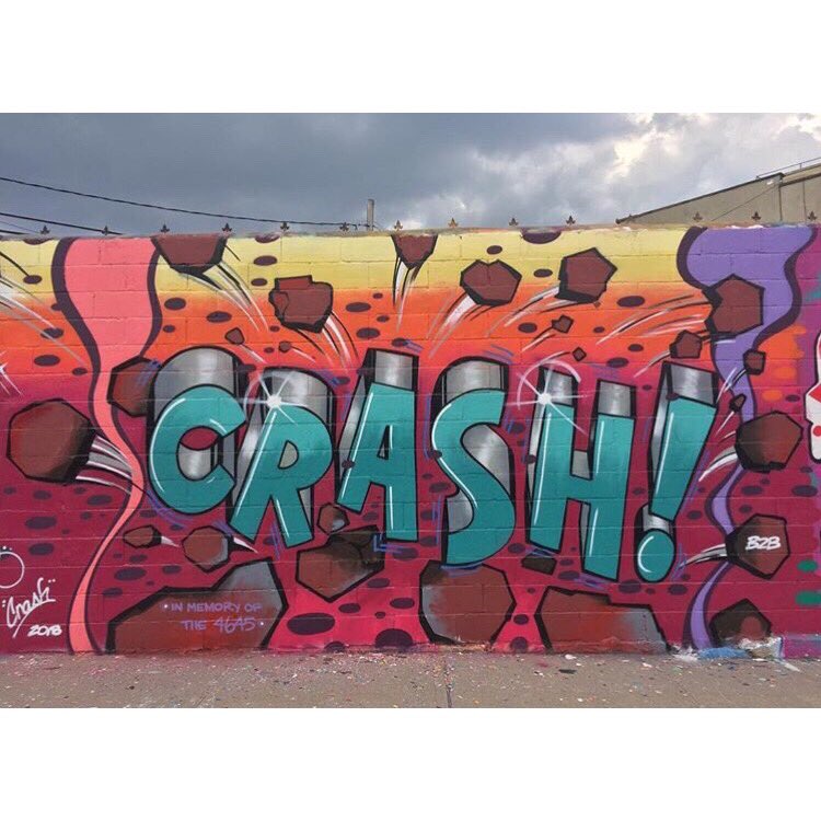 wyn317's tweet photo. New mural by @crashone based on one of his paintings from 1980! #crashone #johnmatos #nyc #wellingcourtmuralproject #graffiti #graffitiart #graff #spraypaint #mural #johncrashmatos #urbancontemporary #wallart #streetart #artsy #publicart https://t.co/GV7sYW5VPM