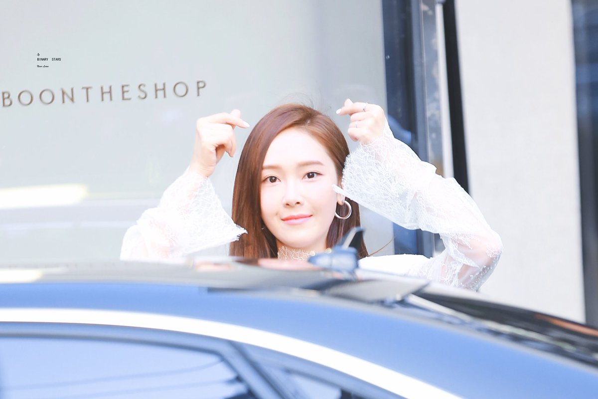 Binary_Stars930's tweet photo. 20180605  Byredo X Offwhite Event #jessica #JessicaJung #제시카 #정수연

https://t.co/6XdzMbn3Cd 
https://t.co/6Vblck8CTW 
https://t.co/Gxvas2ioc0 
https://t.co/N1y0quqFn3 https://t.co/w9OTbPhCl5