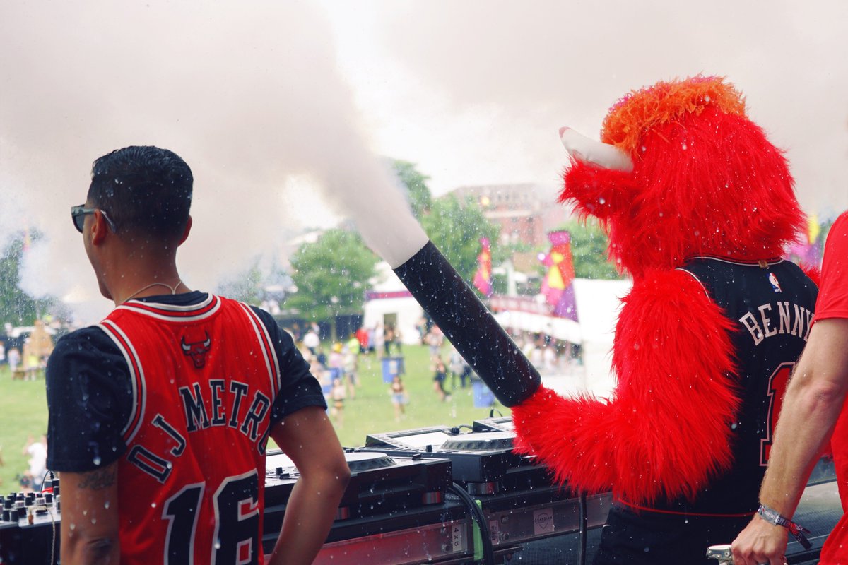 chicagobulls's tweet photo. #BullsNation was both on stage and in the crowd this past weekend at @SpringAwakening 🔥

Check out more photos: https://t.co/6DwGV82USK
#BullsAllSummer https://t.co/RzK0lUfMyo