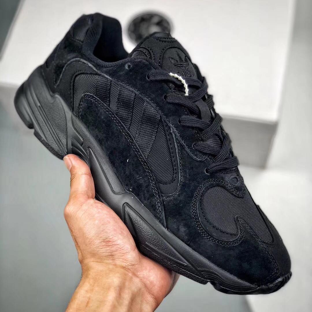 adidas originals yung 1 triple black