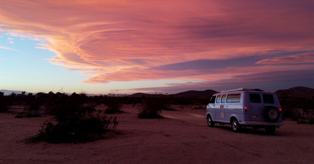 filmhubhq's tweet image. Every filmmaker has their own unique process. Check out Dan Sadgrove’s nomadic, “globe-trotting” approach to making great films on Musicbed Blog: buff.ly/2LrixlF #filmmakingprocess