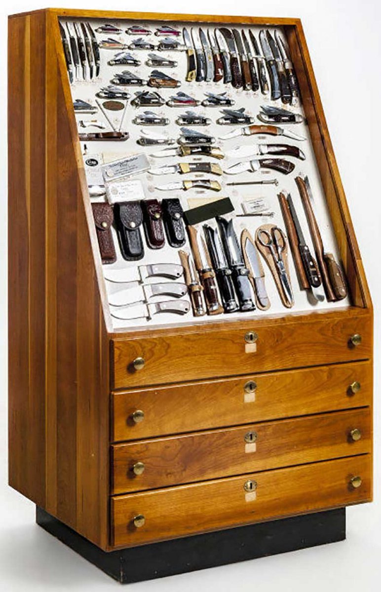Maine Antique Digest On Twitter This Case Cutlery Display Case