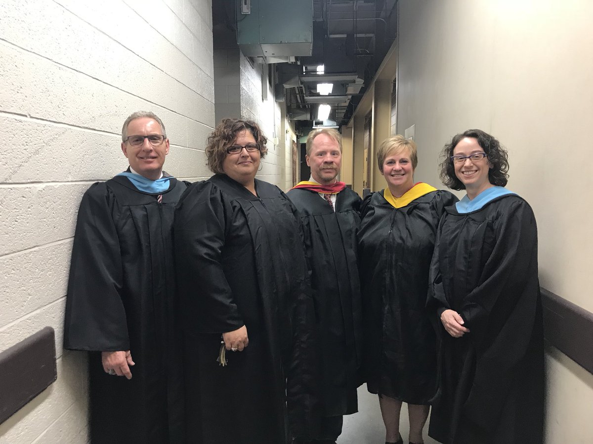 Here we go, Rovers!!! The Class of 2018’s Commencement Ceremony is about to begin. <a href="/eahs_2018/">Class of 2018</a>, we are proud of you and so excited to call you alumni. Remember - once a rover, always a rover.  🐾🖤❤️#easdrovers #easdROVERpride