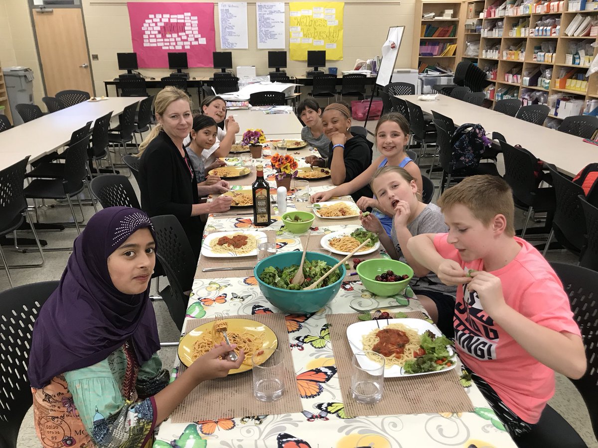 TVACookingClub's tweet photo. Last day of Cooking Club! Used some fresh herbes from the garden to use in our pasta sauce. https://t.co/I6Nj3CWLXn