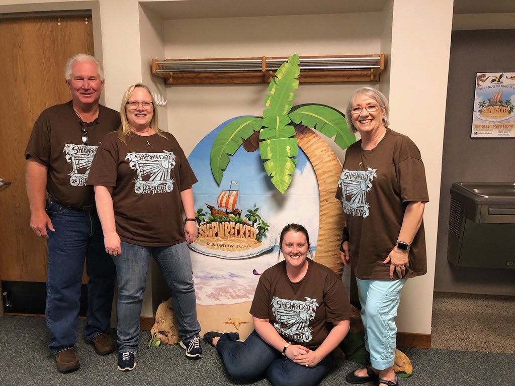 swcoc_okc's tweet photo. Shipwrecked Day 2!!!! What a great day ... Had 203 total tonight... But the real question is “how many adults did it take to put together the photo booth?”.... I’m not sayin but it was crazy to watch #shipwreckedRescuedByJesus https://t.co/PKGyYwhaXJ