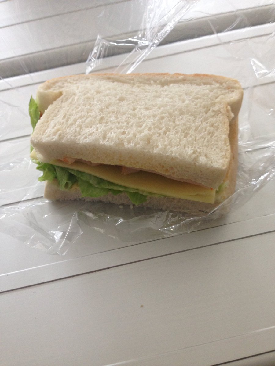 bradimus2's tweet photo. I make good sandwiches https://t.co/rZDS6zAc6J
