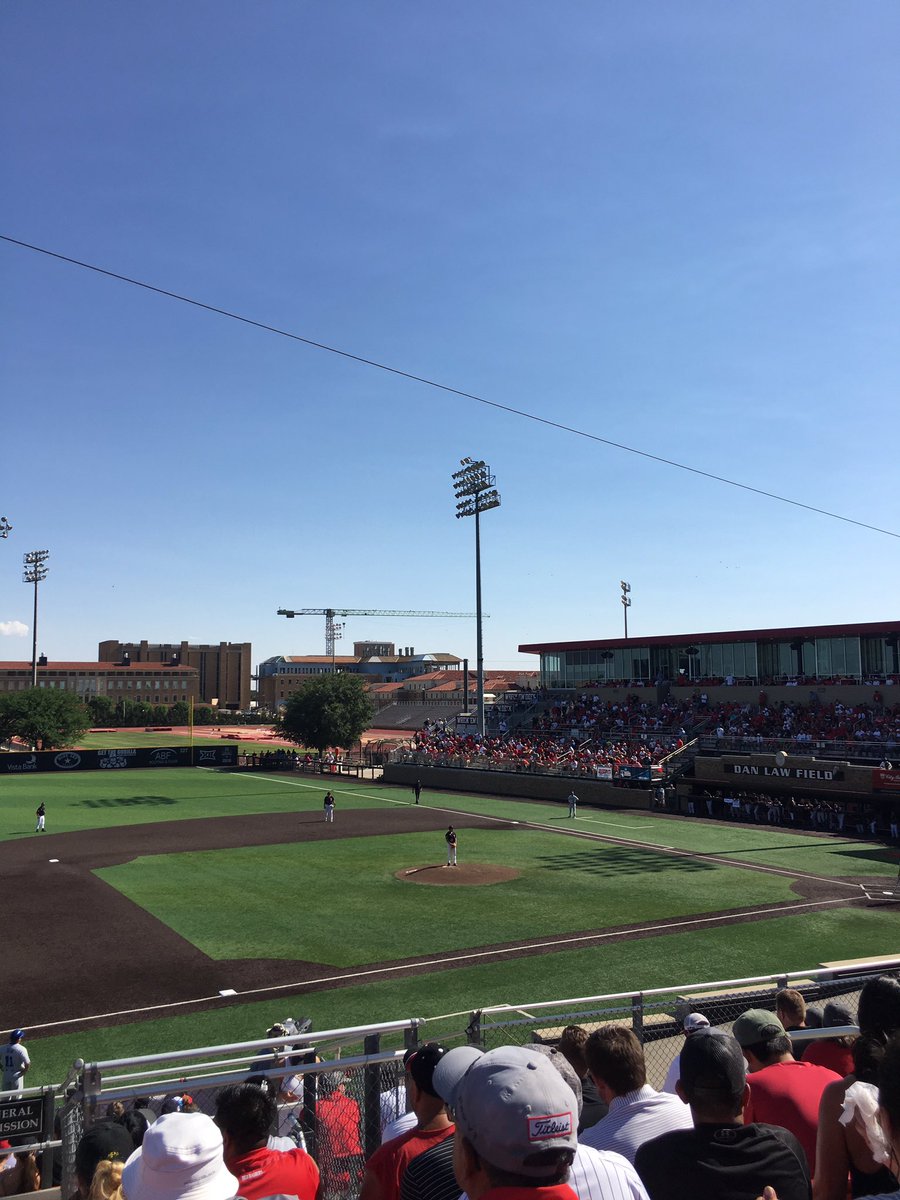 AustinSewell15's tweet photo. Super regional game 3, winners to the college World Series! #TechvsDuke #WreckEm #WreckDuke https://t.co/pCozOwTdiE