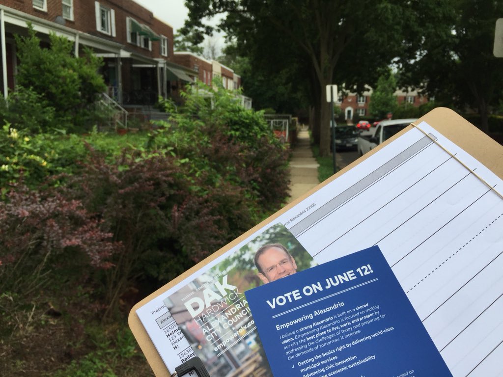 empoweralx's tweet photo. Getting the last knocks in before tomorrow, this time in the Cora Kelly precinct! Polls open in less than 12 hours! #doorseveryday #votejune12 #empowerALX https://t.co/FHfgJrx1yr