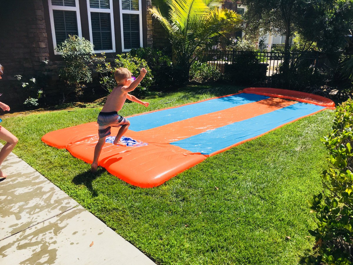 mathgurrl's tweet photo. #summerfun #spanishclass #gymnasticsclass #slipnslide #keepthembusy #givethemlove #watchthemgrow #bestblessing https://t.co/EXJZZOPooz