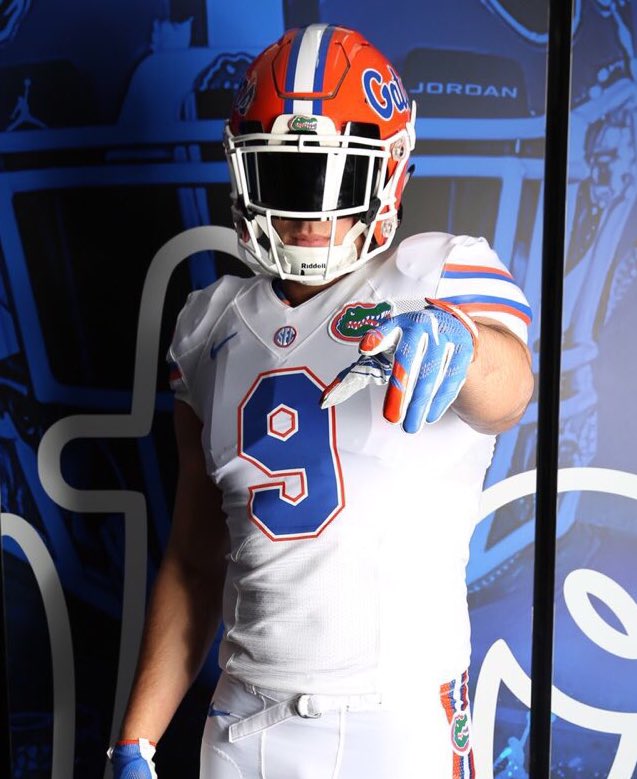 Rae__Ethan's tweet photo. My first official visit this weekend to The University of Florida! #GatorNation 🐊😈 https://t.co/SppDh34FCp