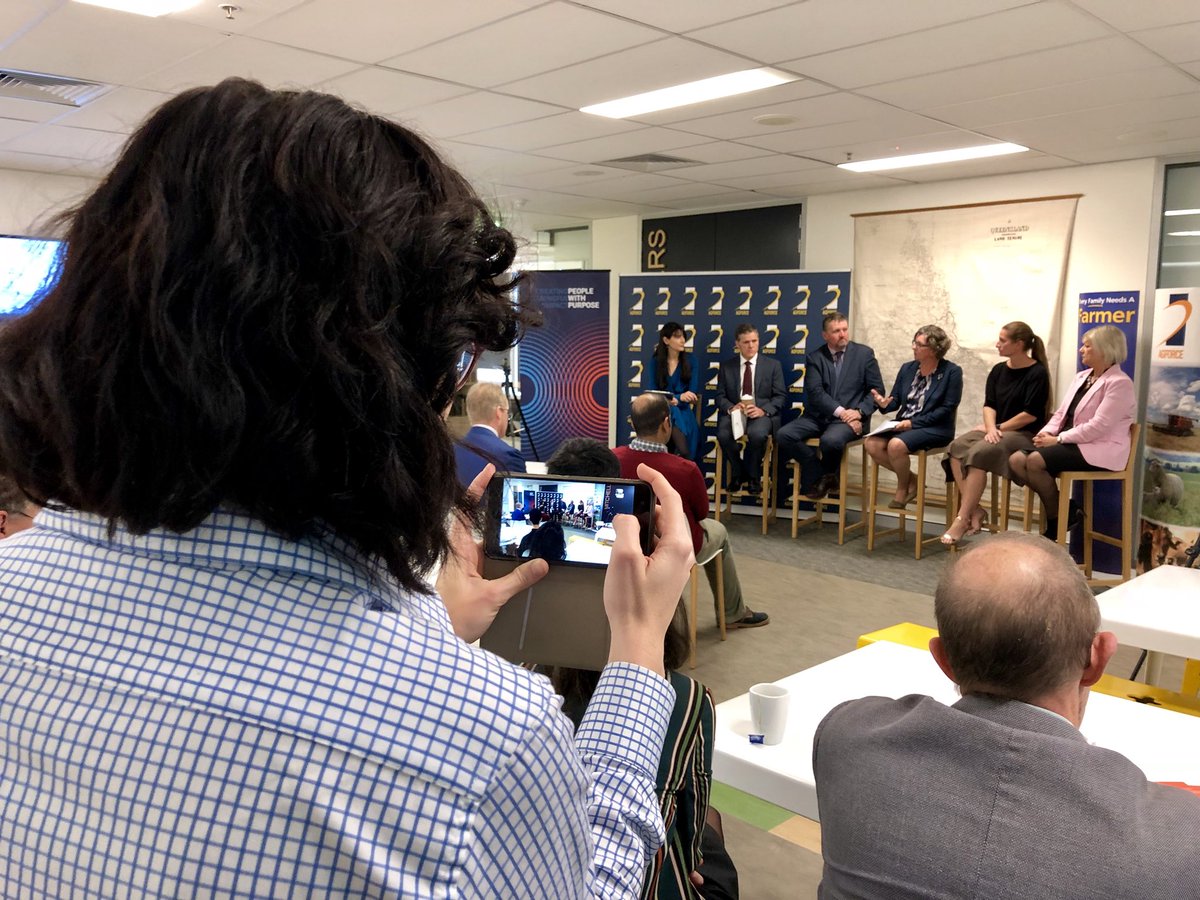 endofthebitumen's tweet photo. @AgForceQLD today is talking to its 5000 members about it’s new strategic plan & it’s #purpose - advancing sustainable agribusinesses - in a live-streamed event from Agforce HQ #purposeinpractice @PurposePeople #tune-in now https://t.co/ARzNHNsVUU