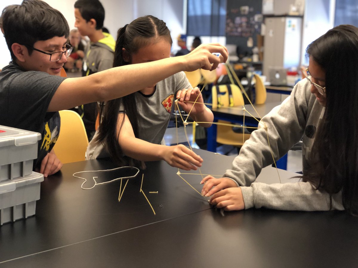 lmcarey's tweet photo. Love that #SHCi2 Ss come back to help out AND participate after graduating. Physics & Engineering Camp Day 1 was a success w the help of these #SHCRobotics Ss #MarshmallowTowerChampions https://t.co/sf6YiLTeIA