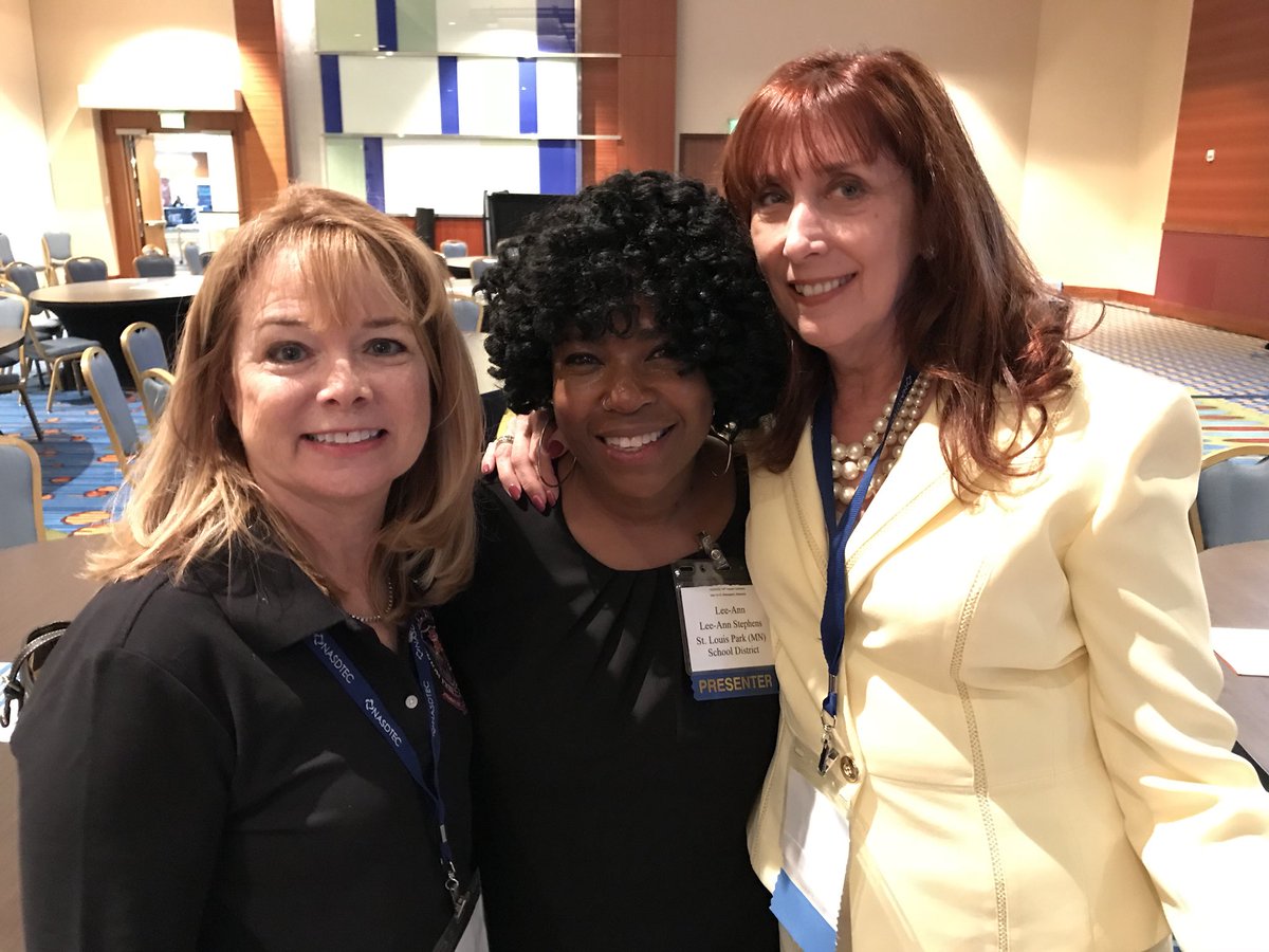 read12me's tweet photo. @MNTOY2006 @MargueriteIzzo @NASDTEC #NASDTEC18 #gomules https://t.co/dM6LgROUBh