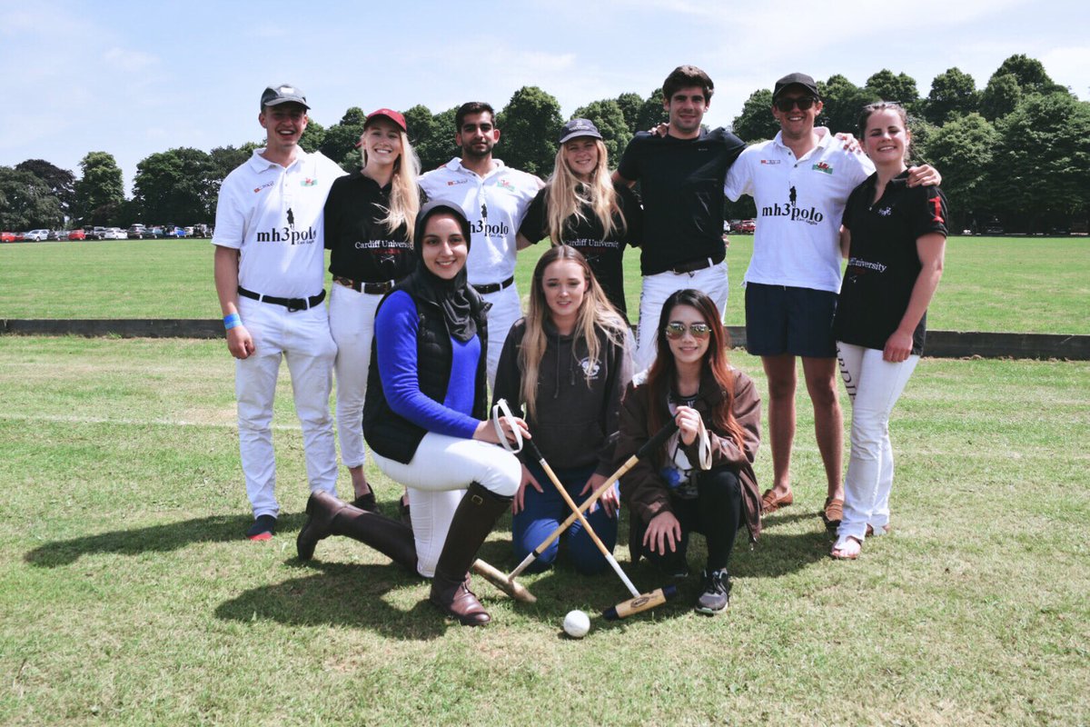 cardiffunipolo's tweet photo. What a weekend!! A huge well done to our teams and all our players! Thank you @SupaPoloUK for this fantastic event!!🐎❤️ Can’t wait for winters now😜
#supapolo #unipolo #teamcardiff #cardiffuni #polo https://t.co/c6th5kRStS