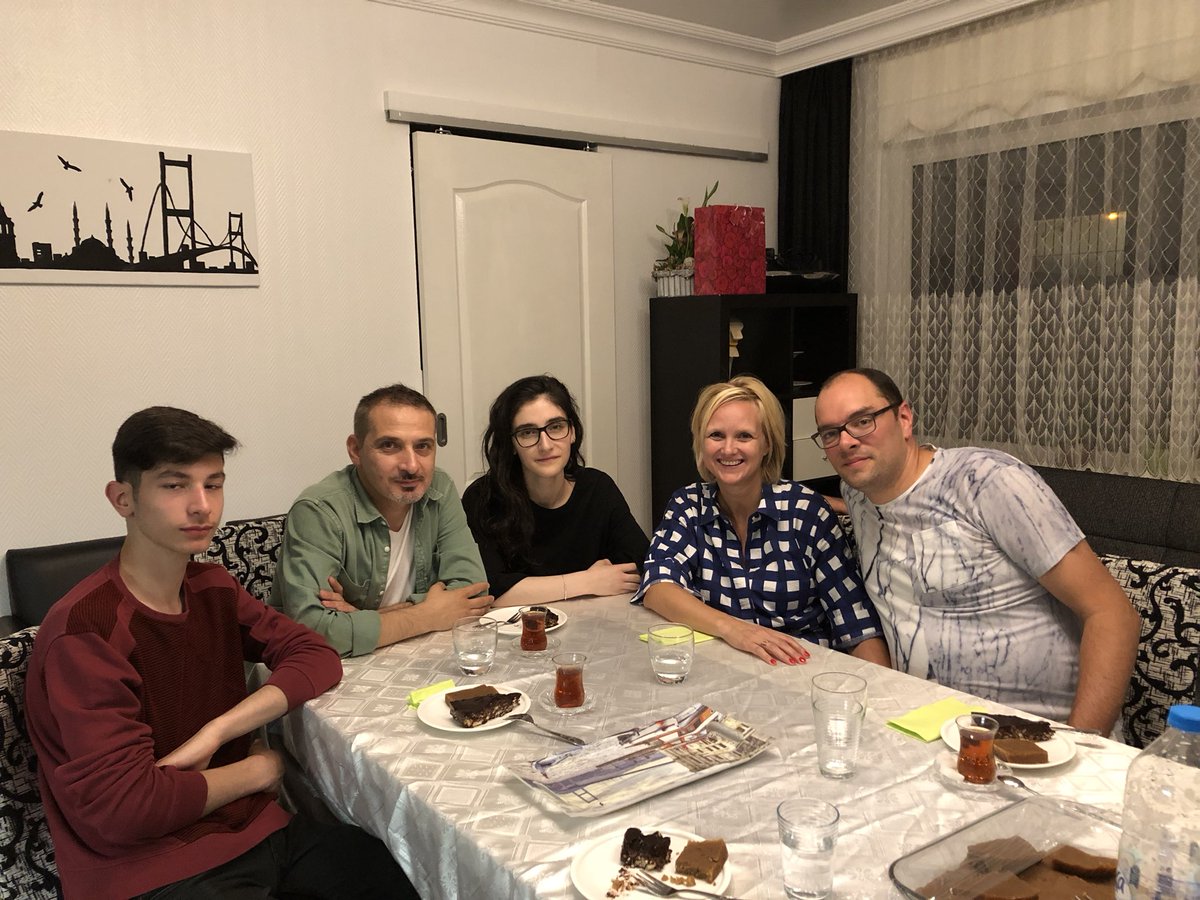 Kocakbahattin's tweet photo. Er was eens een islamleerkracht en een inspecteur zedenleer,...‘ Vandaag aan de iftartafel met Ann Bogaerts, inspecteur NCZedenleer en Koen. Lekker eten en een goedgevuld gesprek met veel vragen. #allhumans #iftarmee @IftarBe #Ramadan #ncz #zedenleer https://t.co/IH7hH5PMRT