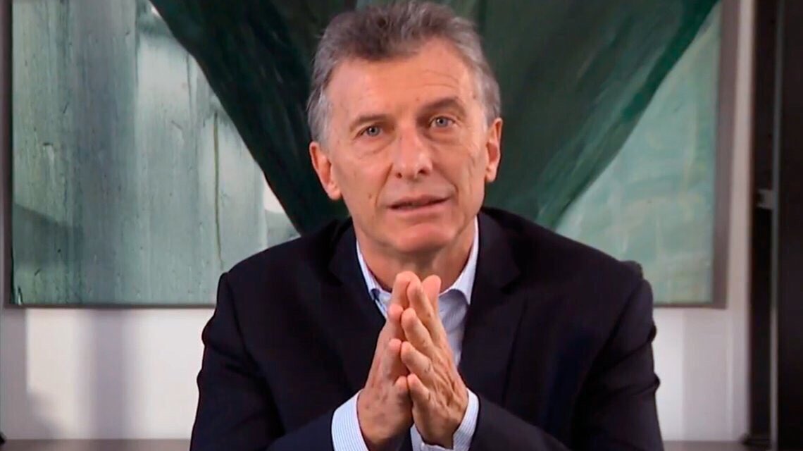 Con este frío, si vas a cagar apenas salió alguien del baño, tenes la tapa calentita y te ahorras la calefacción