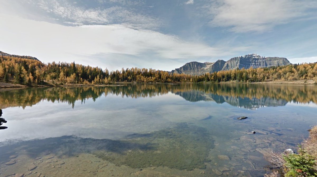 iRunMaps's tweet image. 2 miles around the gorgeous crystal clear Sunshine Meadows Lake in Banff National Park ow.ly/vC5V50hCYC3