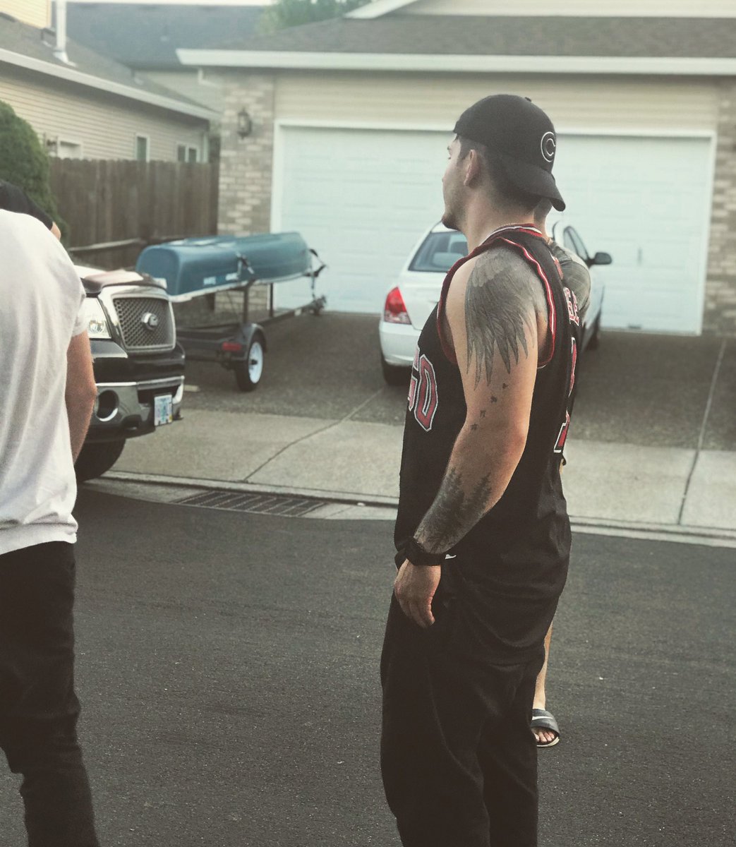 HaydenLeeper's tweet photo. Anybody tryna run some games this summer @me 💸⛹🏻‍♂️ https://t.co/PVFt1glLYq